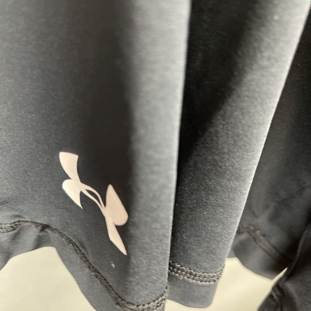 UNDER ARMOUR ATHLETIC SHORTS